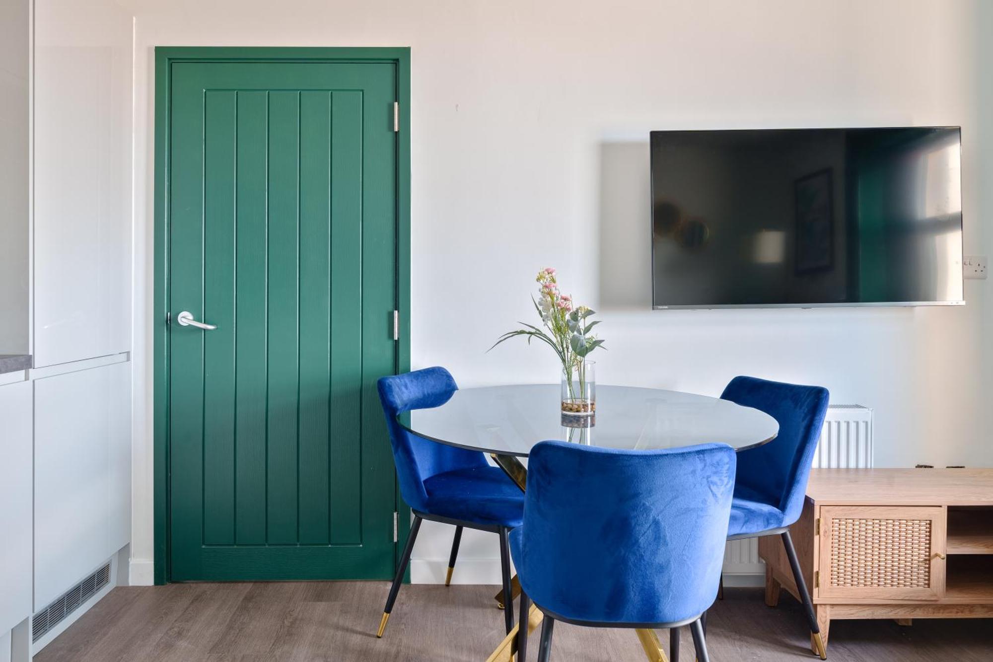 Round Tower Holiday Apartments - Seafront 1,2 & 3 Bedroom Homes Free Parking, Wifi Burnham-on-Sea Εξωτερικό φωτογραφία
